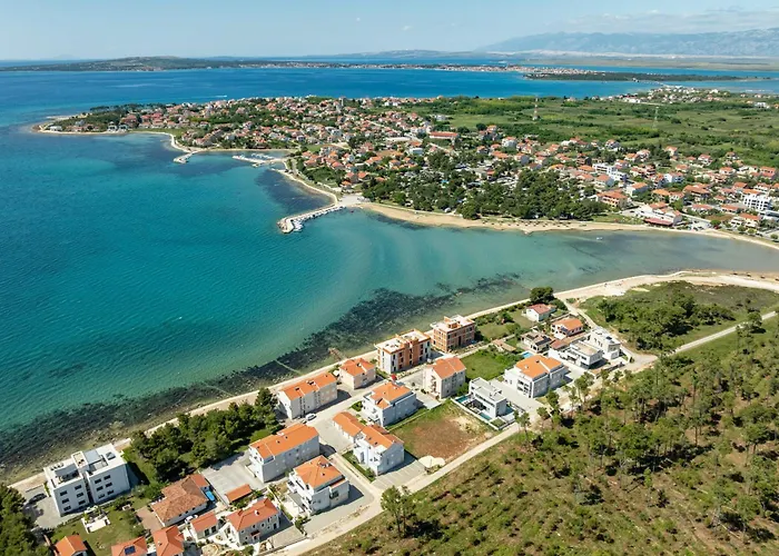 Βίλα Mia Zadarvillas